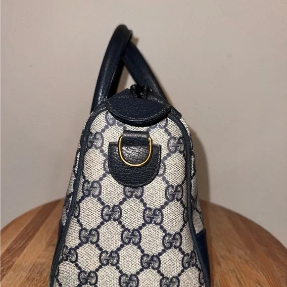 Gucci Navy and Cream Boston handbag with Certificate of authenticity - Picture 9 of 12